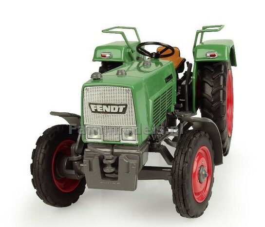 Fendt Farmer 3S 2WD 1:32 Universal Hobbies UH5270       EXPECTED
