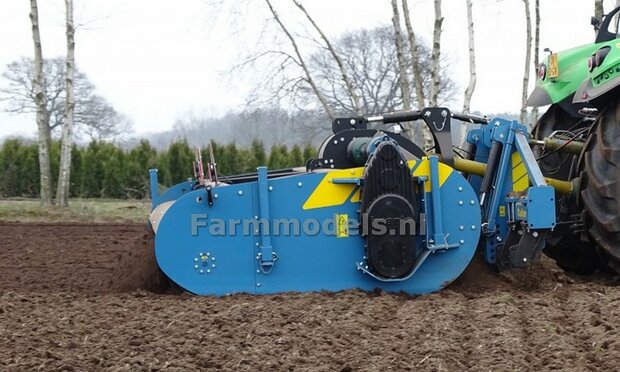 4x Culter logo (imants) fel geel stickers op Transparant 4mm hoog Pr&eacute;-Cut Decals 1:32 Farmmodels.nl 