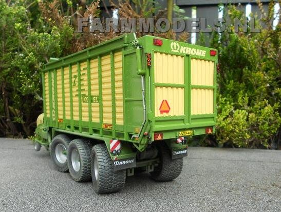 640. Krone ZX 450 Dubbeldoel wagen op Michelin 710/50 R30.5 banden