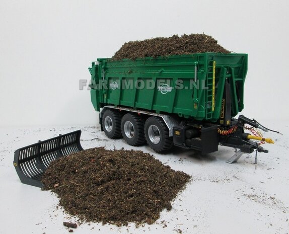 Vaste Mest / Manure, ruim voldoende voor 1-2 grote mestverspreiders 1:32  