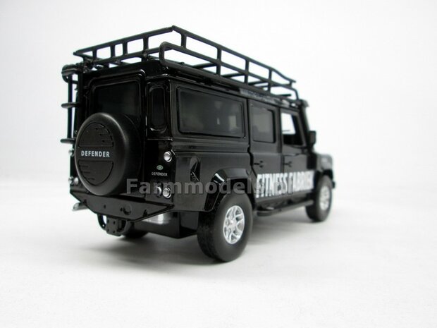 GRIJS Land Rover Defender 110  1:32 Tayumo TAY32105013