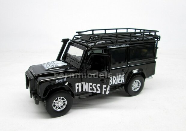 GRIJS Land Rover Defender 110  1:32 Tayumo TAY32105013