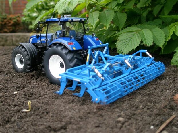 250. Evers Garon / Lemken Cultivatoren, afgebouwd model