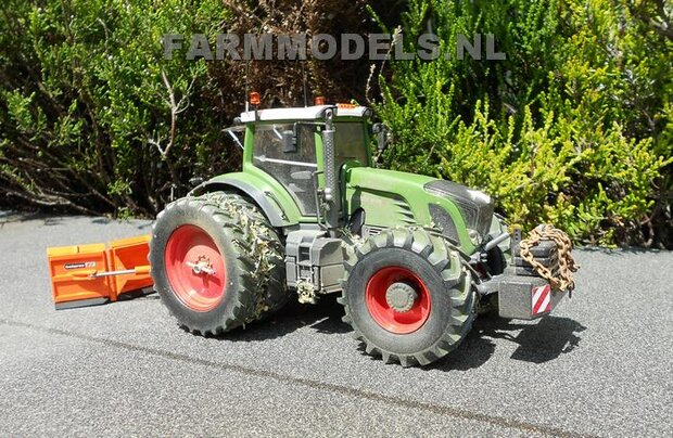 249. Nieuwe Holaras Ma&iuml;s schuif met Fendt 900 serie met omkeerinrichting 