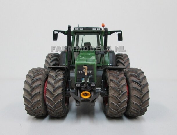 169. Fendt 926 Gen I rondom dubbellucht 1:32