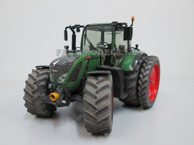 043 Fendt 724 met demontabel dubbellucht, en vele nieuwe (banden) opties 1:32