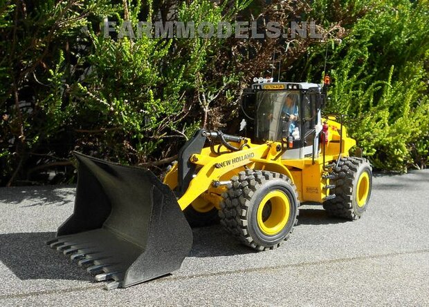 920. New Holland shovel, schaal 1:32 ,