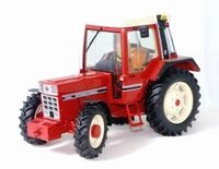 IH 844 XL Duitse Versie International IH 844 XL 1:32 Replicagri REP061