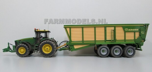 336. John Deere 8530 ploegen met Krone TX silagewagen