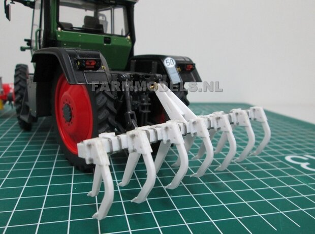 Rumptstad Cultivator Bouwkit 1:32 (HTD)