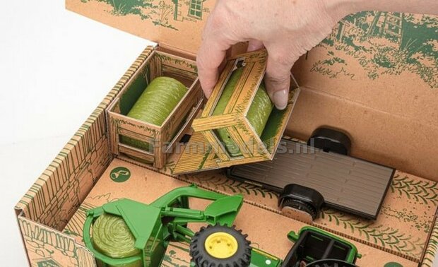 Farm in a Box Playset John Deere 1:32 Britains BR43257