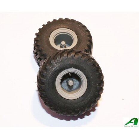 &Oslash; 42.1 x 20.2 mm: 2x Trelleborg banden &quot;NORMAL&quot;   inclusief velgen + LOSSE eindnaven RESIN, BLANK Geleverd  1:32   04202                          