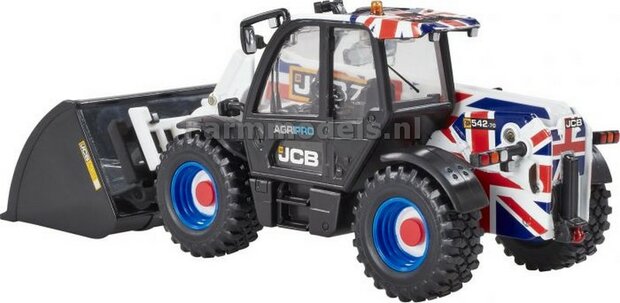 UNION JACK  JCB AgriPro Loadall  Lim. Ed. 5000 stuks 1:32 Britains BR43317