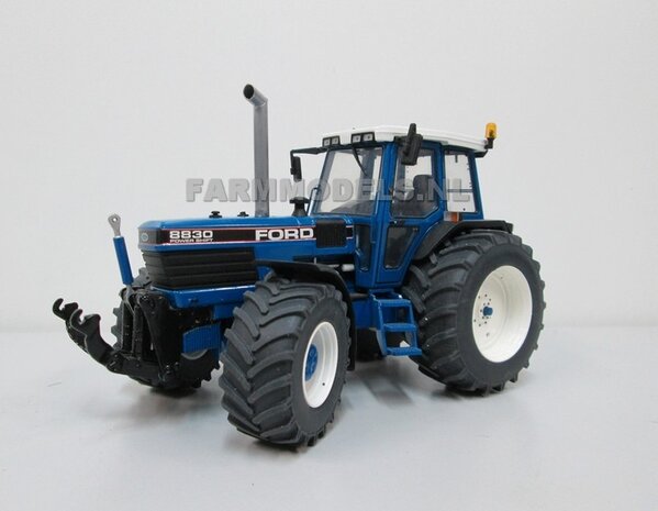 544. Ford 8830 Marge Models, full options verbouwd:)