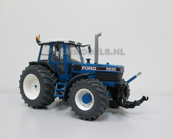 544. Ford 8830 Marge Models, full options verbouwd:)