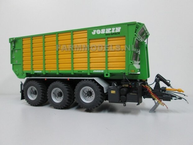 BOUWKIT: Slede t.b.v. zelfbouw haakarm bak of tank t.b.v haakarm Carrier  (ZONDER Joskin Silospace bak)  1:32                  