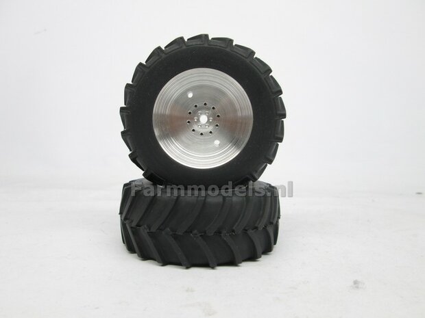 &Oslash; 61 x 25 mm: FORD TW &amp; 8730 - NH T7.210 &amp; T7.225: 2x Brede Banden (nr. 2A) + ALUMINIUM velgen BLANK geleverd 1:32 Custom Line Series 