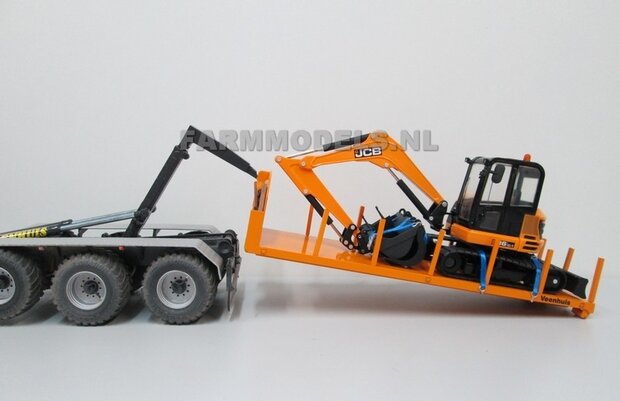 40123 Laden minigraver op Jan Veenhuis platte bak 3 asser haakarm Carrier Bouwpakket 1:32, 