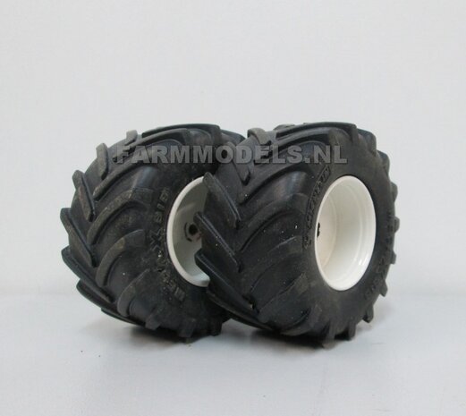 2x Michelin 1050 Band &Oslash; 61.5 mm Oprek Groot + aluminium velgen, geschikt voor o.a. New Holland T7.270 van ROS 1:32                   