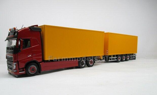 Bakopbouw 90x82.5x235mm met normale openslaande deuren Universeel t.b.v. vrachtwagen Chassis BOUWKIT  1:32   (HTD)