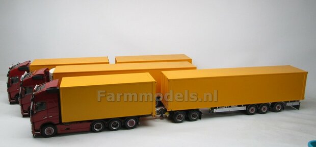 Bakopbouw 90x82.5x235mm met normale openslaande deuren Universeel t.b.v. vrachtwagen Chassis BOUWKIT  1:32   (HTD)