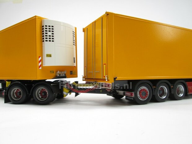 Openslaande deuren 83.4mm x 90mm o.a. t.b.v. Pacton trailers MarGe models BOUWKIT  1:32   (HTD)    