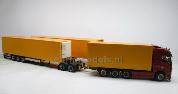 Tandemas dolly t.b.v. LZV (Lange Zware Voertuigen) vrachtwagen combinatie, passend o.a. onder de MarGe models trailers 1:32  (HTD)    