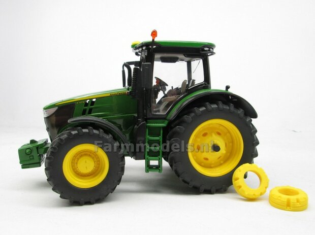 2x Wielgewichten &Oslash; 23.9 mm, passend op Wielkom John Deere 7310, of los te gebruiken 1:32