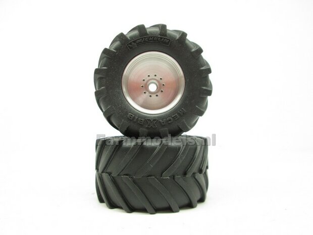 Michelin 1050 OPREK GROOT + Alu. velgen, geschikt voor de Fendt 924/ 926 Gen II en Fendt 926/ 930 Gen. III WeiseToys 1:32   