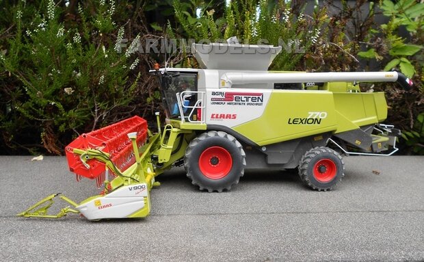 405.  Claas Lexion 770 met V900 maaibord Norev Agri Service Selten