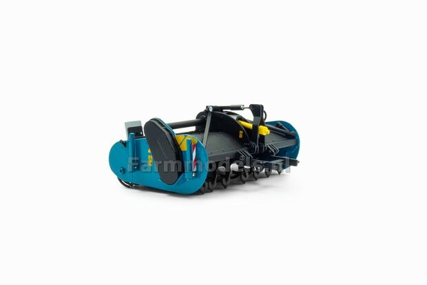 Imants 38SX Spitmachine 1:32 Universal Hobbies UH6286  