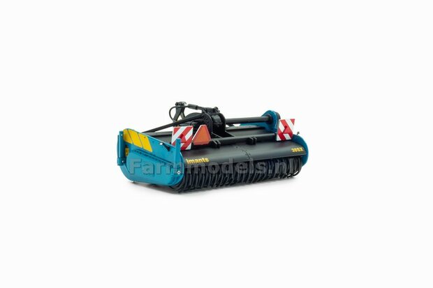 Imants 38SX Spitmachine 1:32 Universal Hobbies UH6286  