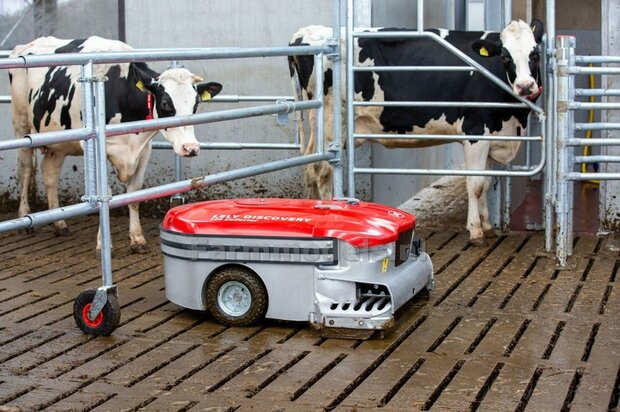 Lely Discovery 120 Mestschuif Robot  1:32  AT3200506     