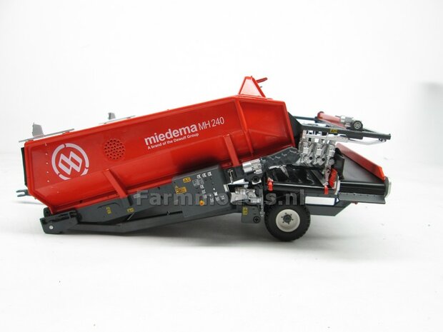 Miedema MH 240 Receiving Hopper 1:32 Agri Collectables AT3200134  