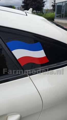 2x BLAUW-WIT-ROOD vlaggen, afm. 190 mm x 250 mm per vlag, gesneden uit 3 kleurenfolies Pr&eacute;-Cut Decals 1:32 Farmmodels.nl 