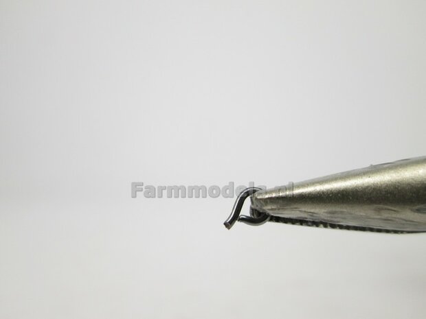 2x Dubbellucht Shovel banden &Oslash; 47 mm + Alu. velgen, passend in de Aluminium Farmmodels Volvo L60H serie  1:32         