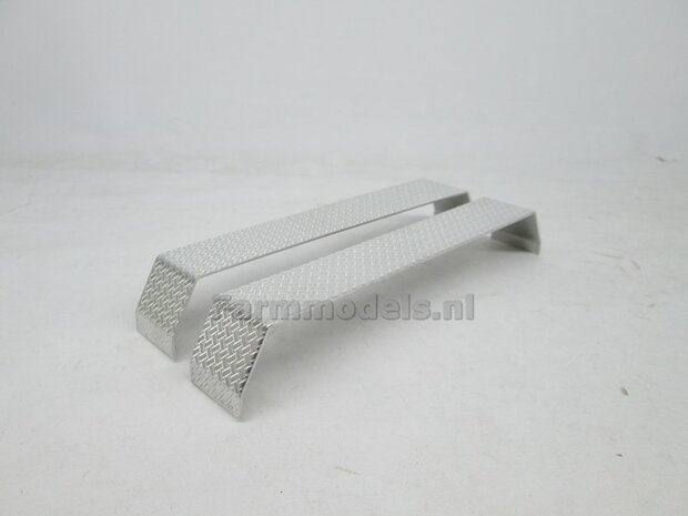  2x Aluminium traanplaat spatborden voor Joskin 3 asser onderstel asafstand 1:1 180 cm, 25 mm x 155 mm  