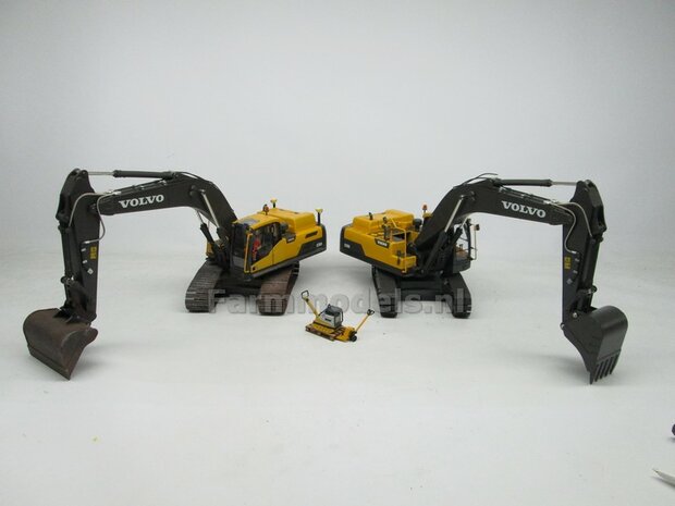 2x 90 cm brede Tracks, geschikt voor o.a. Volvo EC220E AT  1:32   AT3200112   