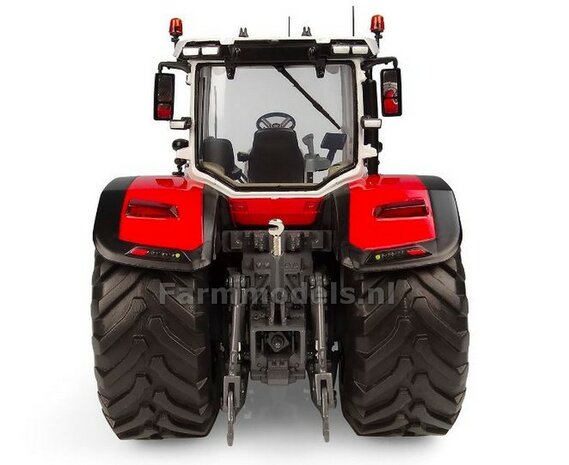 Massey Ferguson 8S.265 + FREE GIFT VOORRUIT STICKERSET 1:32 Universal Hobbies UH6262    