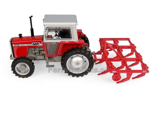 Massey Ferguson 24 Cultivator/ Woeler 1:32 Universal Hobbies UH6452  