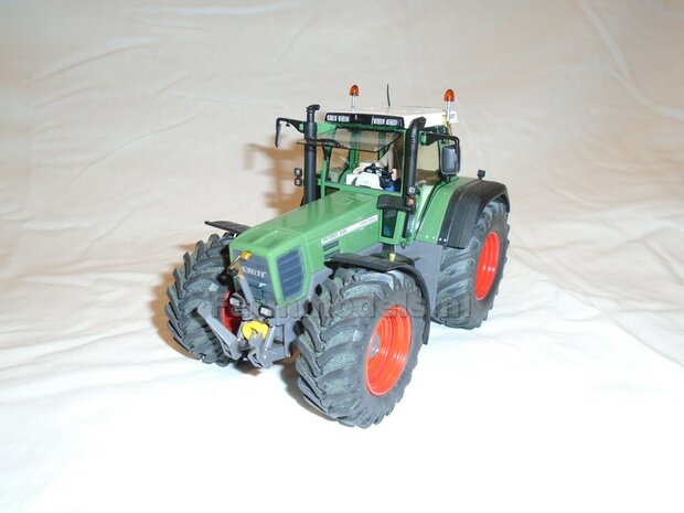 Weise toys - Fendt 926 Vario - 1e Generatie 1996-2000 1:32 WT1025          PRE-ORDER