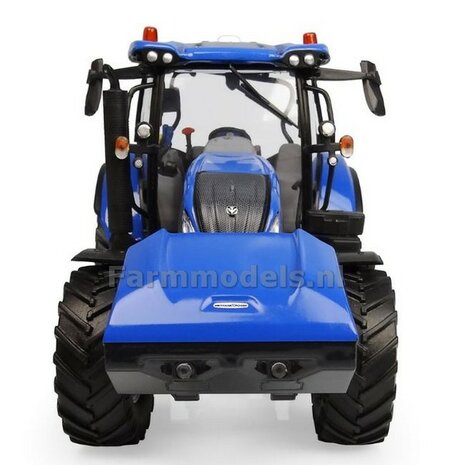 New Holland T6.180  Methane 1:32  UH6402   