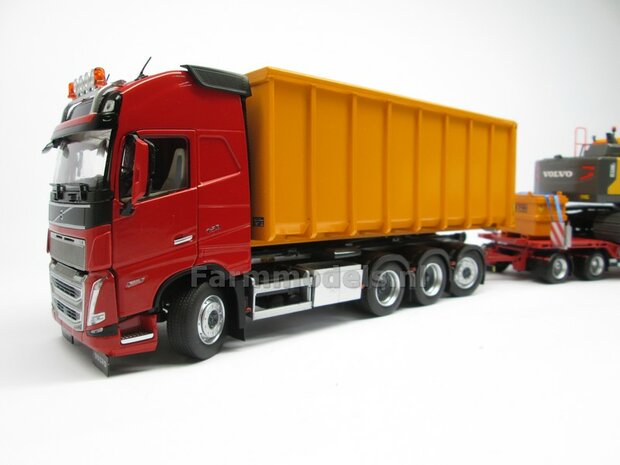 CLEAR WHITE HOOKLIFT VOLVO FH5 8x4 met Meiller haakarm incl. gratis stickerset WERKVERKEER 1:32 MargeModels  MM2235-01 