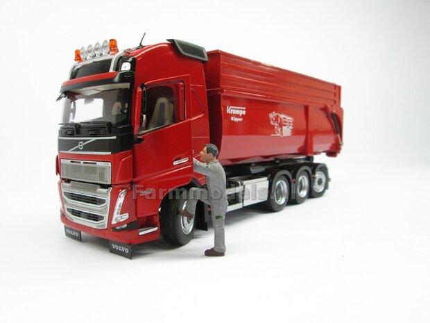 VOORBEELD FOTOS: HOOKLIFT VOLVO FH5 met Farmmodels bouwkits, Krampe haakarmbak van Wiking met opzetschotten, Nooteboom semi-dieplader etc.