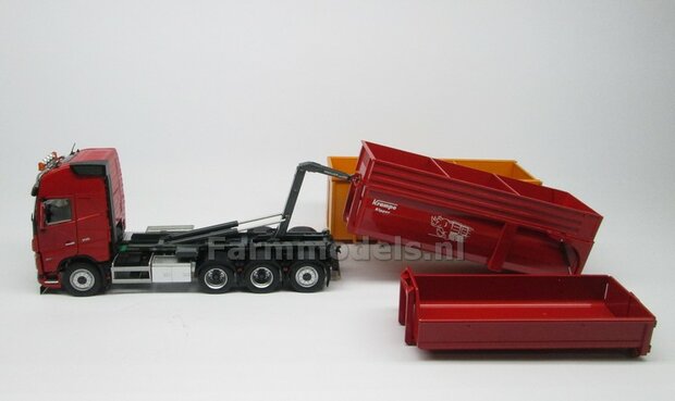 VOORBEELD FOTOS: HOOKLIFT VOLVO FH5 met Farmmodels bouwkits, Krampe haakarmbak van Wiking met opzetschotten, Nooteboom semi-dieplader etc.