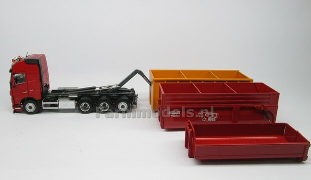 VOORBEELD FOTOS: HOOKLIFT VOLVO FH5 met Farmmodels bouwkits, Krampe haakarmbak van Wiking met opzetschotten, Nooteboom semi-dieplader etc.