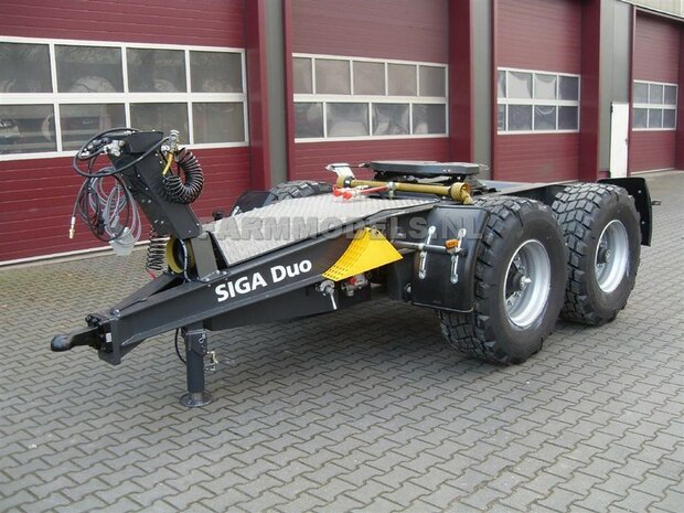 VOORBEELD FOTO&#039;S Siga Nova Duo, tandem as Dolly t.b.v. trailers en mesttanks Bouwpakket Basis 1:32 