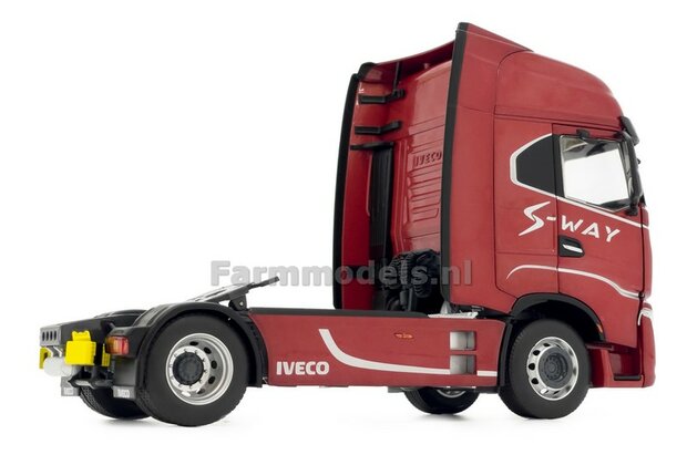 RED Iveco S-Way 4x2 S-WAY EDITION Rood 1:32 MarGe models MM 2231-03-01