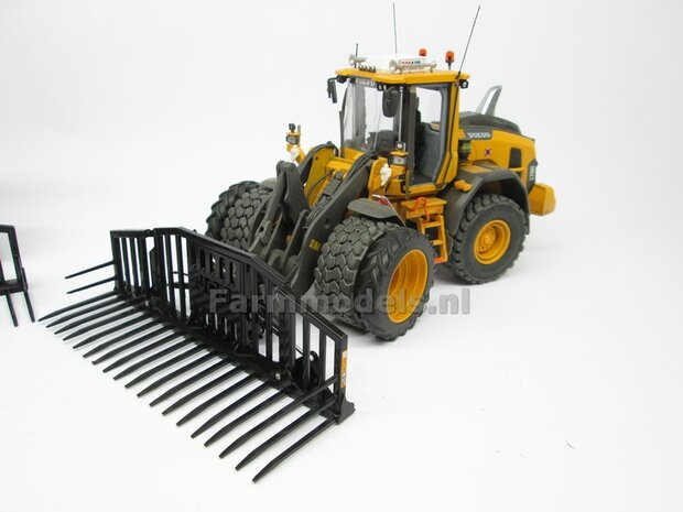 GRASVORK  JCB  Opklapbaar voor Farmmodels bouwkit &egrave;n VAB-STD snelwissels van o.a. Volvo en JCB shovels van Agri Collectable 1:32  AT3200181