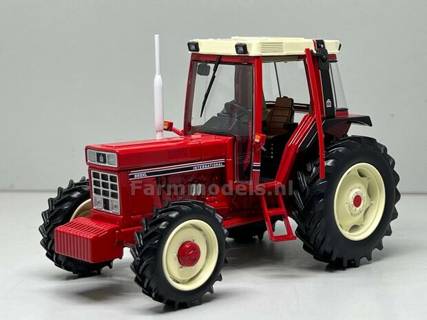 IH 955 XL Limited edition - 2000st.  1:32 Replicagri REP247   